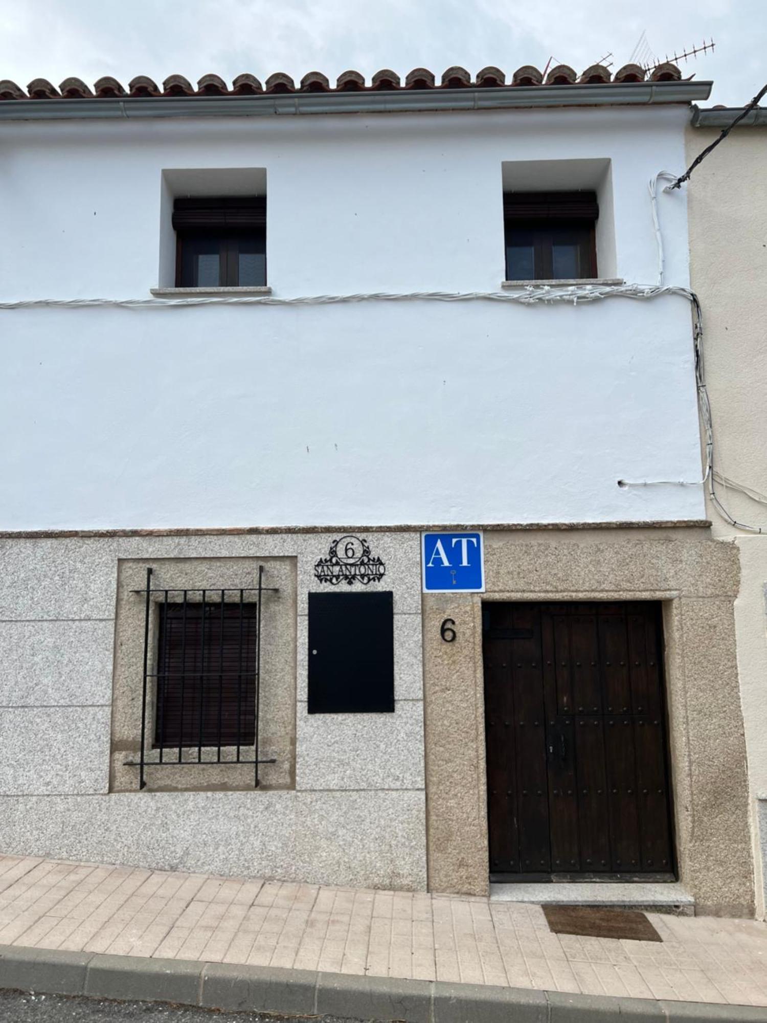 San Antonio 6 Apartment Malpartida de Cáceres Екстериор снимка