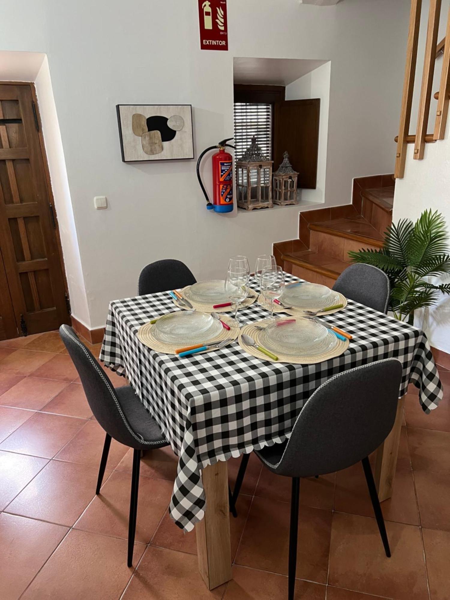 San Antonio 6 Apartment Malpartida de Cáceres Екстериор снимка
